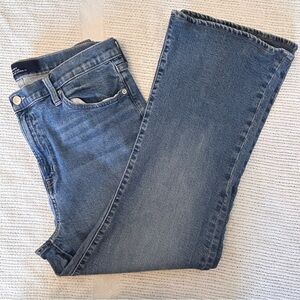 Gap 70s Flare Women’s Size 14/32 Short Medium Wash Denim Jeans *Hemmed/Altered
